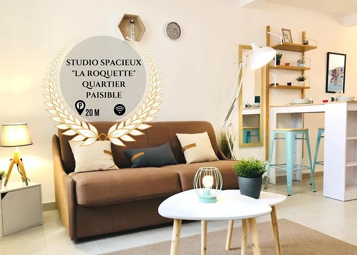 Studio Sérénité-La Roquette-Rue très calme