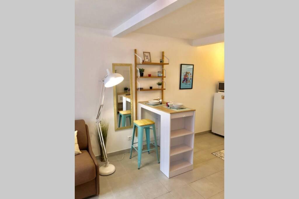 Sérénité-la Roquette-rue Très Calme Appartamento