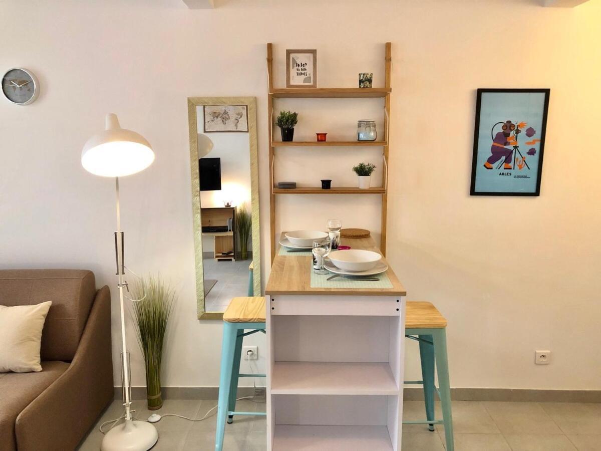 Apartment Studio Serenite-la Roquette-rue Tres Calme Arles